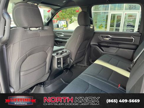 New 2026 RAM 1500 Big Horn w/ Night Edition AWD/4WD image 15