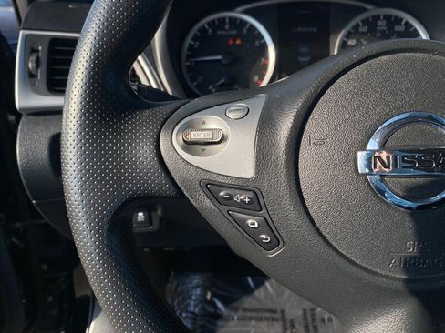 Used 2018 Nissan Sentra S image 22