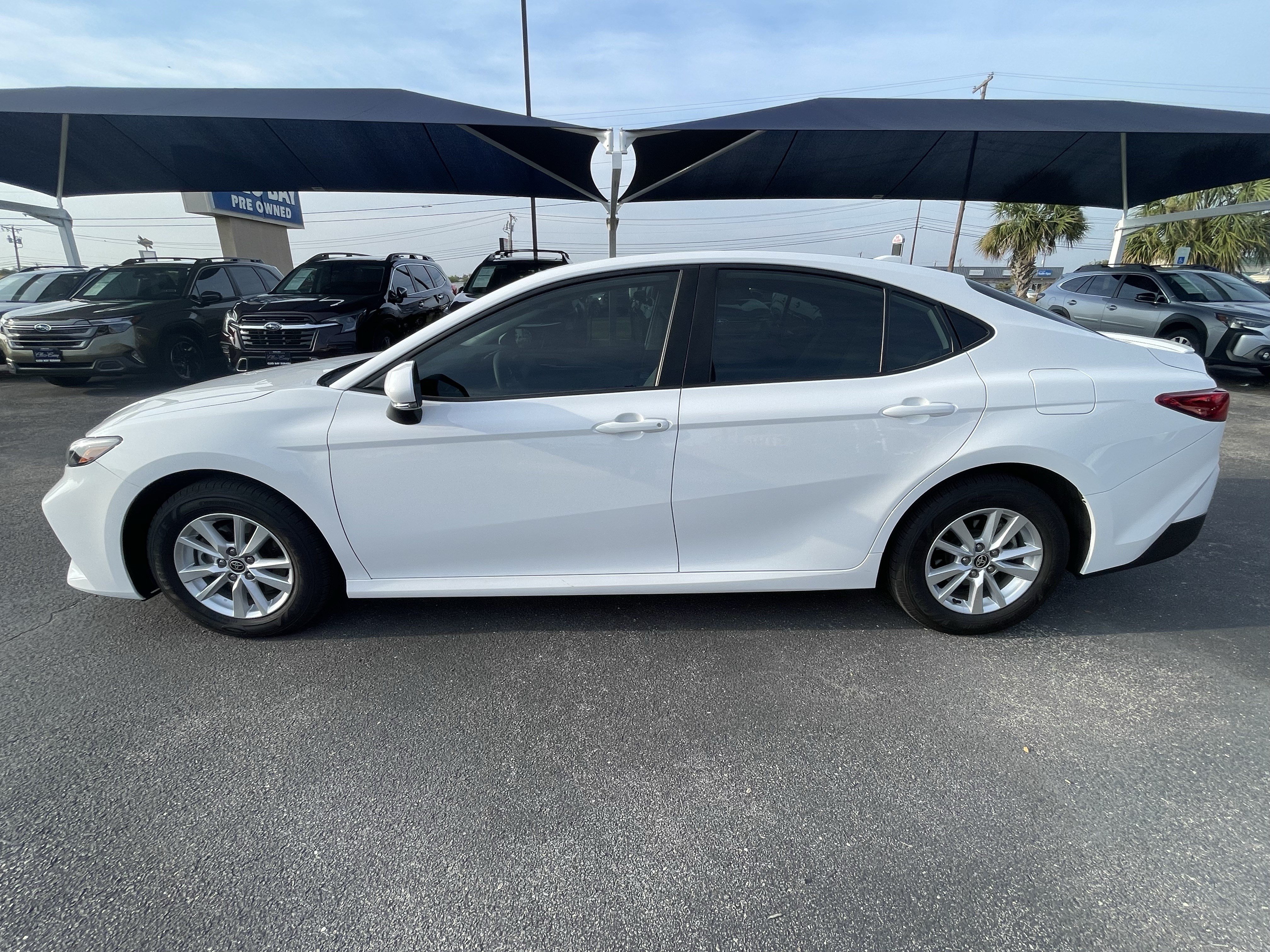 Used 2025 Toyota Camry LE w/ Convenience Package AWD/4WD image 4