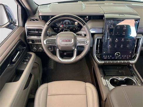 New 2026 GMC Yukon Elevation w/ Elevation Premium Package image 16