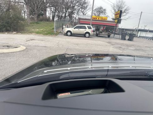 Used 2016 Land Rover Range Rover Supercharged image 47