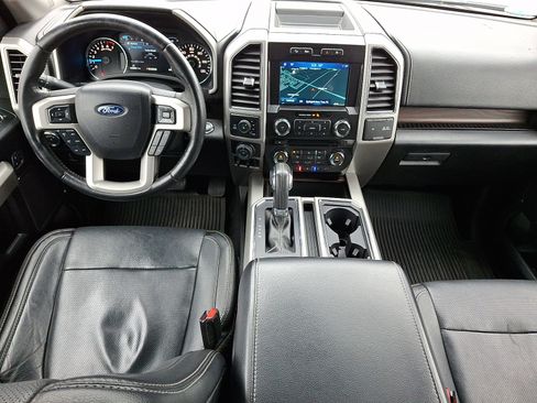 Used 2017 Ford F150 Lariat w/ Equipment Group 501A Mid image 15