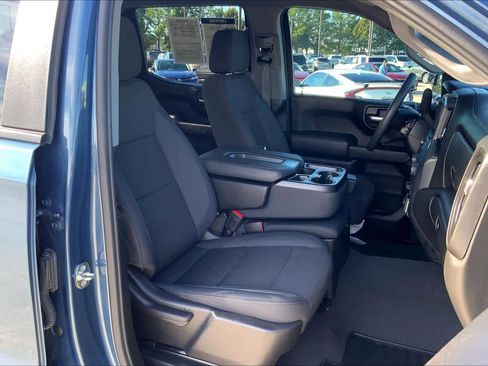 Certified 2024 Chevrolet Silverado 1500 Custom image 8