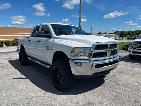 Used 2013 RAM 2500 Tradesman w/ Chrome Appearance Group AWD/4WD image 2