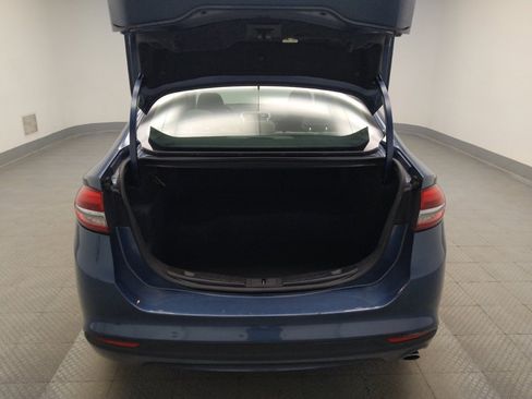 Used 2018 Ford Fusion S FWD image 29
