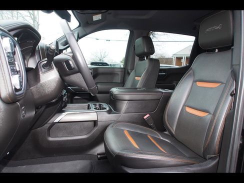 Used 2019 GMC Sierra 1500 AT4 w/ AT4 Premium Package image 18