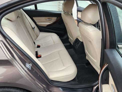 Used 2015 BMW 320i xDrive Sedan image 16