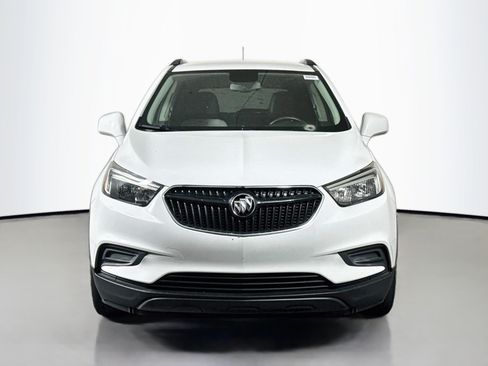 Used 2020 Buick Encore Preferred FWD image 2
