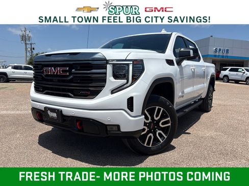 Used 2024 GMC Sierra 1500 AT4 w/ Technology Package AWD/4WD image 1