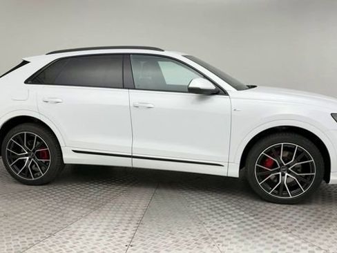 Used 2023 Audi Q8 Premium Plus image 9
