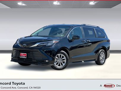 Used 2026 Toyota Sienna XLE