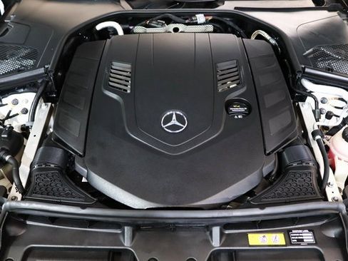 Certified 2023 Mercedes-Benz S 580 S 580 w/ AMG Line image 33