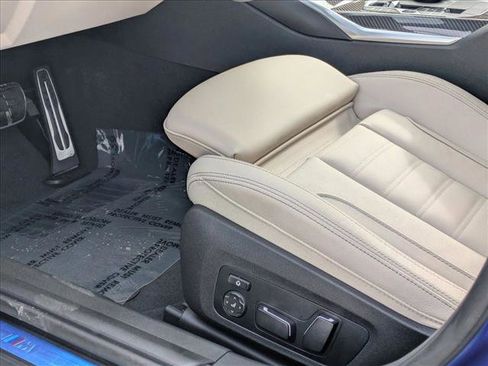 New 2026 BMW M340i w/ Premium Package image 4