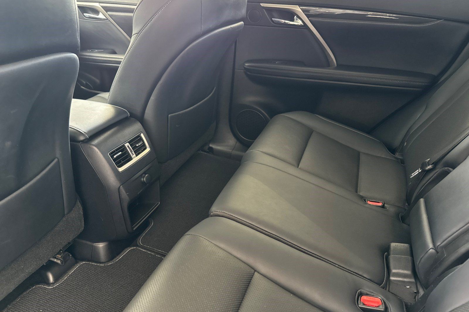 Used 2019 Lexus RX 350 FWD w/ Accessory Package image 15