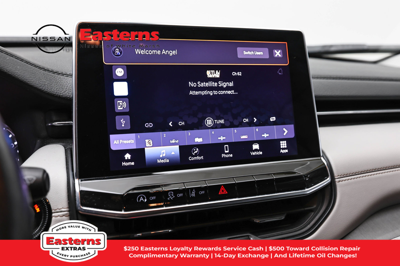 Used 2022 Jeep Compass Limited AWD/4WD image 18