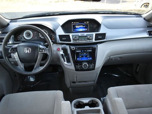 Used 2014 Honda Odyssey EX image 11