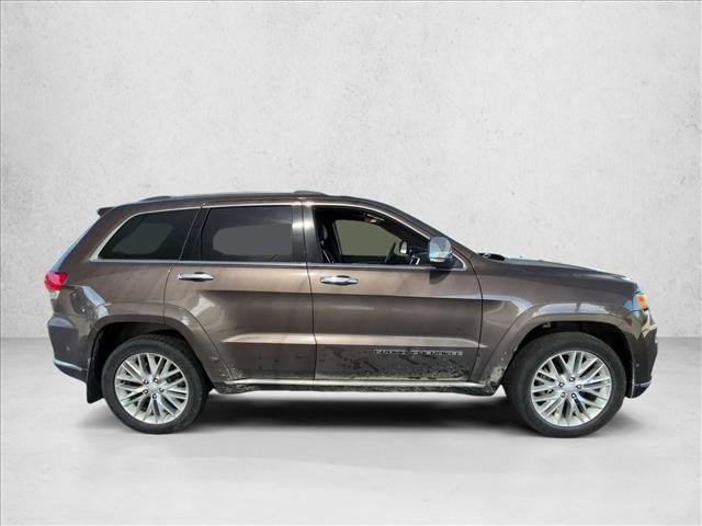 Used 2018 Jeep Grand Cherokee Summit AWD/4WD image 4