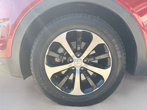 Used 2018 Kia Sorento EX image 35