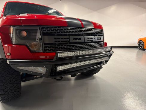 Used 2014 Ford F150 Raptor w/ Equipment Group 801A Luxury AWD/4WD image 15