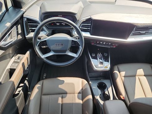 Used 2024 Audi Q4 e-tron Premium AWD/4WD image 4