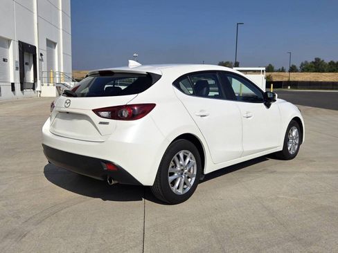 Used 2016 MAZDA MAZDA3 i Grand Touring FWD image 5