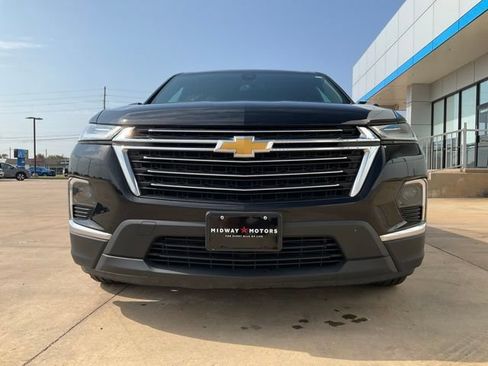 Used 2023 Chevrolet Traverse LT w/ LPO, Floor Liner Package AWD/4WD image 32