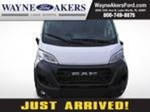 Used 2024 RAM ProMaster 2500 w/ Convenience Group FWD image 1