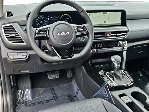 New 2026 Kia Seltos SX w/ SX Sunroof Package image 35
