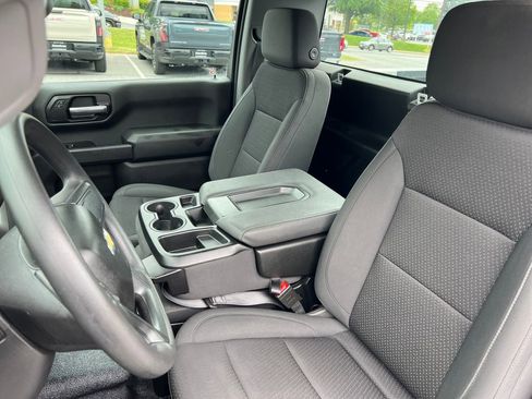 Used 2025 Chevrolet Silverado 1500 W/T RWD image 11