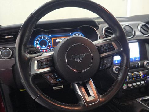 Used 2021 Ford Mustang Premium RWD image 7
