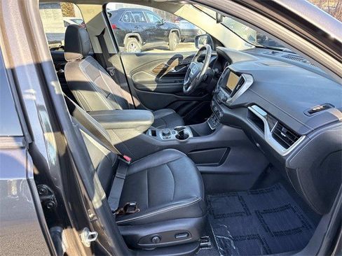 Used 2019 GMC Terrain Denali w/ LPO, 'HIT The Road' Package image 9