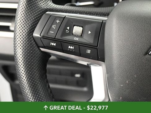 Used 2024 Mitsubishi Outlander SE image 40