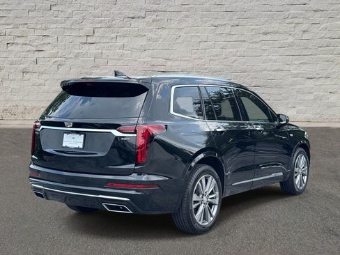 Certified 2024 Cadillac XT6 Premium Luxury w/ Technology Package FWD image 5