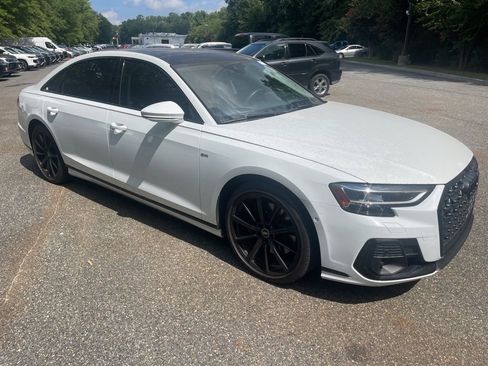 Used 2022 Audi A8 L 3.0T w/ Executive Package image 9