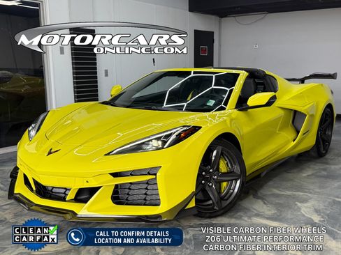 Used 2023 Chevrolet Corvette Z06 w/ Z07 Performance Package RWD image 1