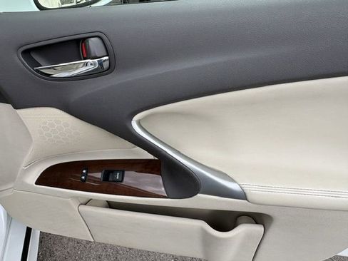 Used 2011 Lexus IS 250 AWD w/ Luxury Plus Value Edition image 19