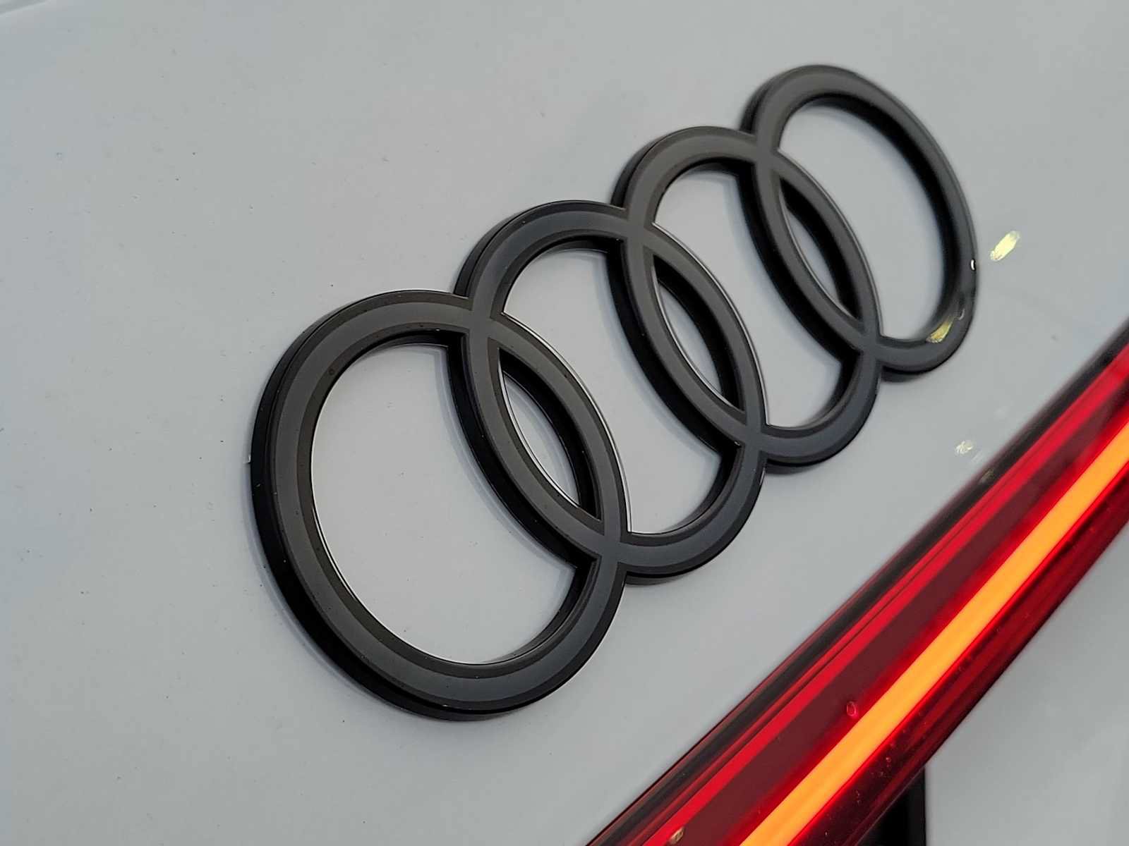 New 2026 Audi SQ5 Premium Plus AWD/4WD image 10