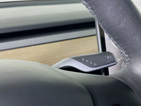 Used 2023 Tesla Model 3 Standard Range image 24