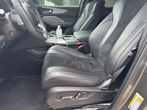 Used 2024 Acura MDX A-Spec image 6