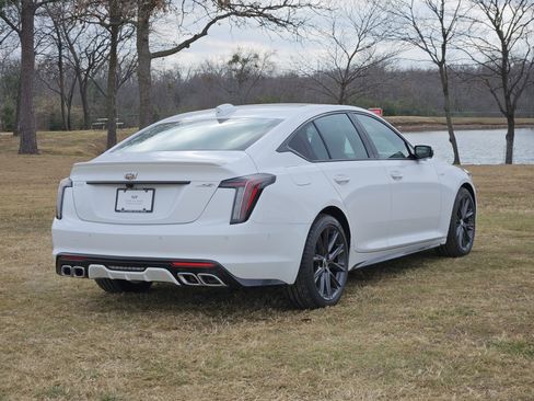 New 2026 Cadillac CT5 V image 3