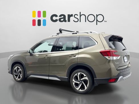 Used 2022 Subaru Forester Touring w/ Popular Package #2 AWD/4WD image 3