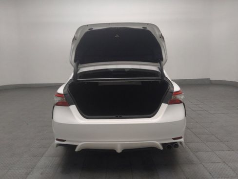 Used 2018 Toyota Camry SE FWD image 29