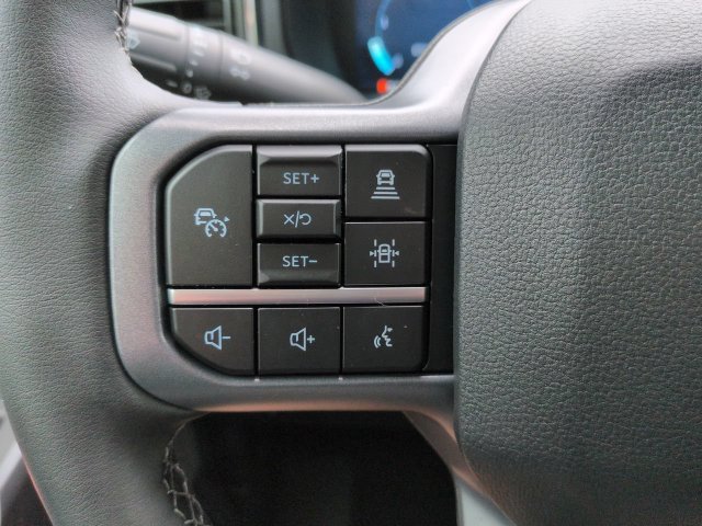 New 2026 Ford F250 Lariat w/ Black Appearance Package AWD/4WD image 26