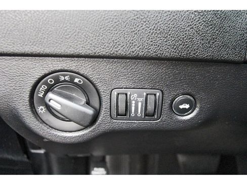 Used 2022 Dodge Charger SXT w/ Leather Interior Group image 16