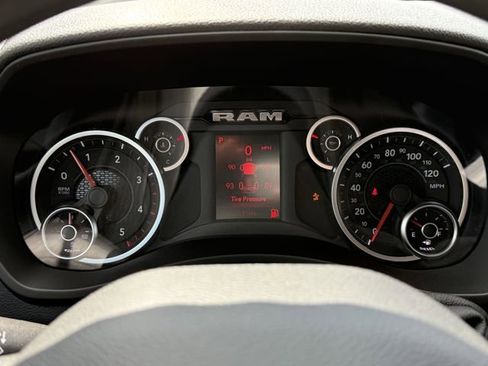 New 2025 RAM 2500 Tradesman image 27