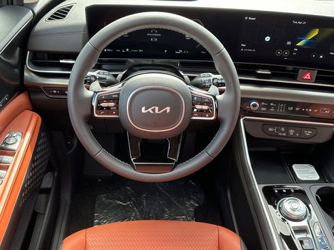 New 2026 Kia Carnival SX Prestige FWD image 14