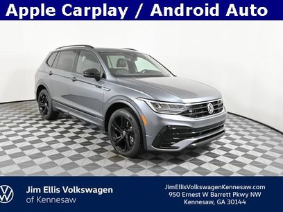 Certified 2023 Volkswagen Tiguan SE R-Line