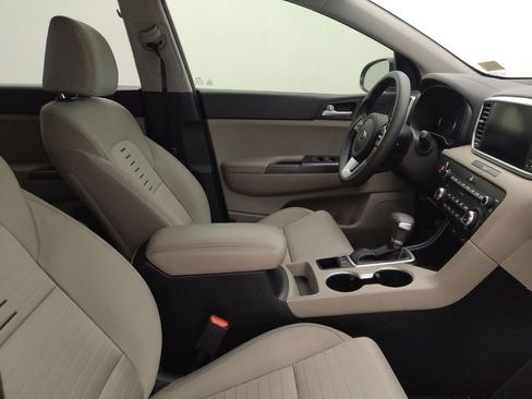 Used 2022 Kia Sportage LX w/ LX AWD Value Edition Package image 21