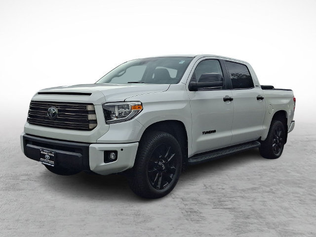 Used 2021 Toyota Tundra Limited w/ Limited Premium Package AWD/4WD image 3