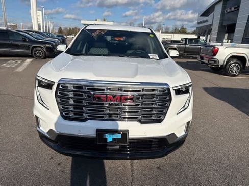 New 2026 GMC Acadia Denali w/ Super Cruise Package image 2